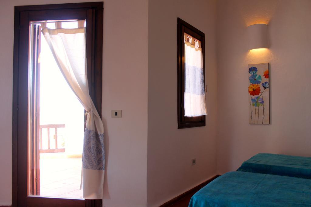 Ferienwohnung La Marmorata Vacation House Santa Teresa Gallura Zimmer foto